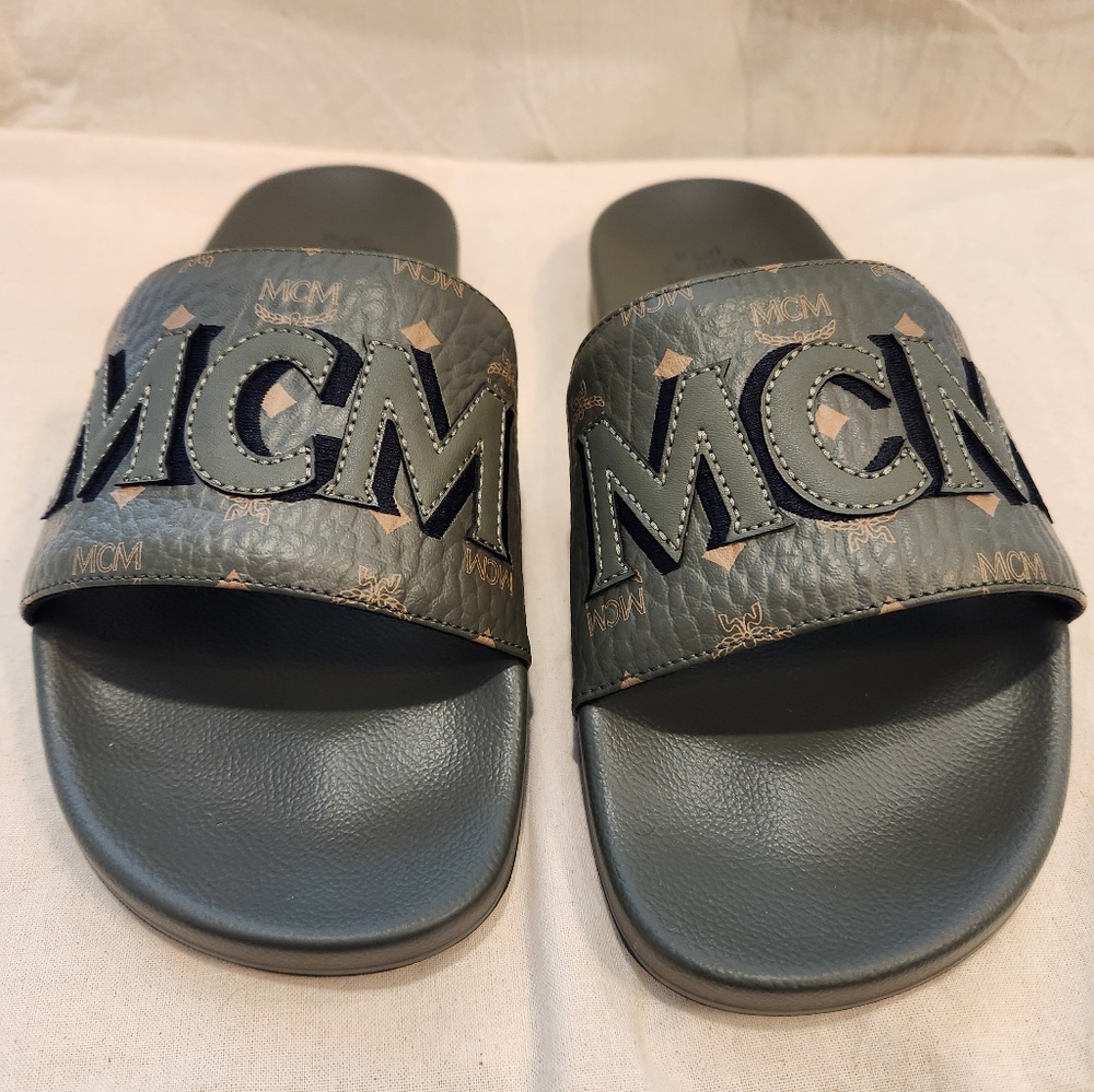 MCM MENS SLIDES